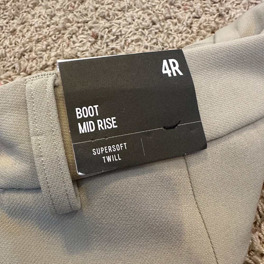 NWT Express Beige/Taupe Mid Rise Boot Supersoft Twill Pant - 4R - Picture 6 of 16